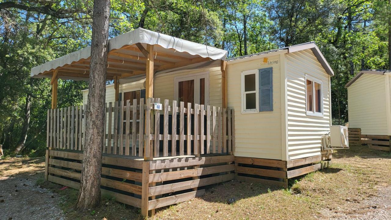 Camping De Graniers Monoblet Екстер'єр фото