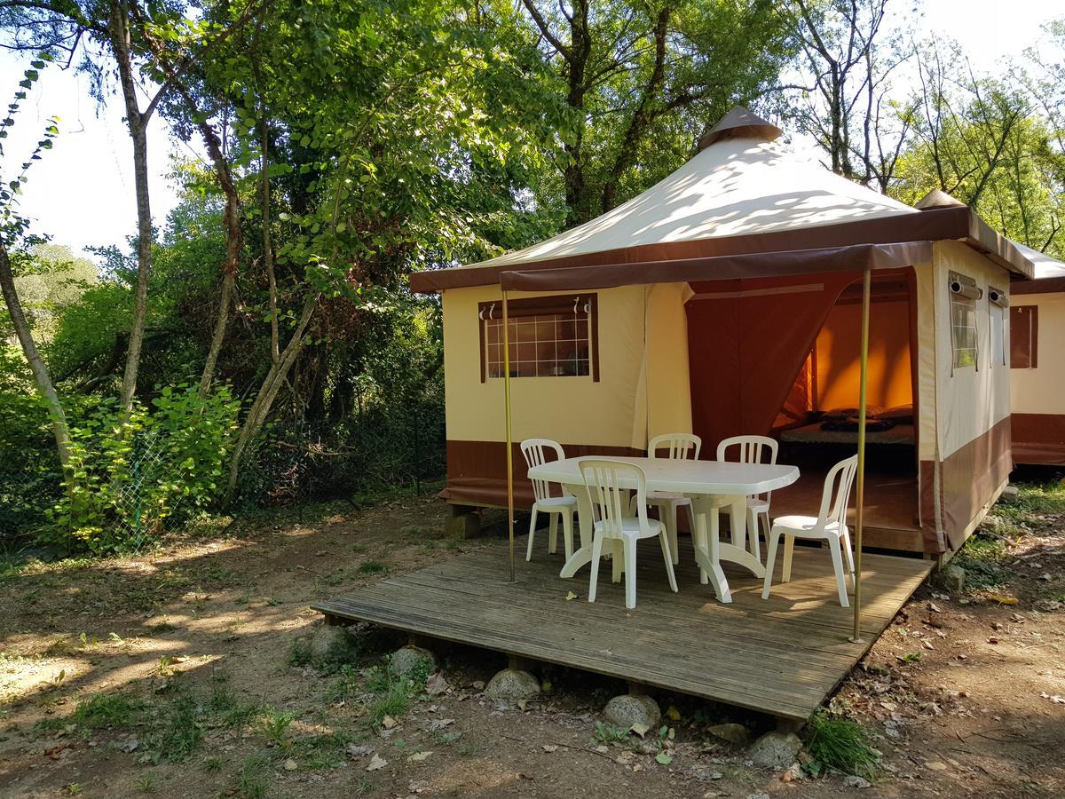 Camping De Graniers Monoblet Екстер'єр фото